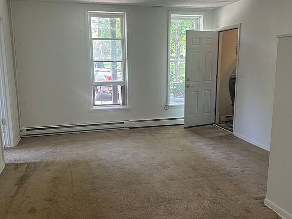 5th image of 731 Linden Ave APT 2