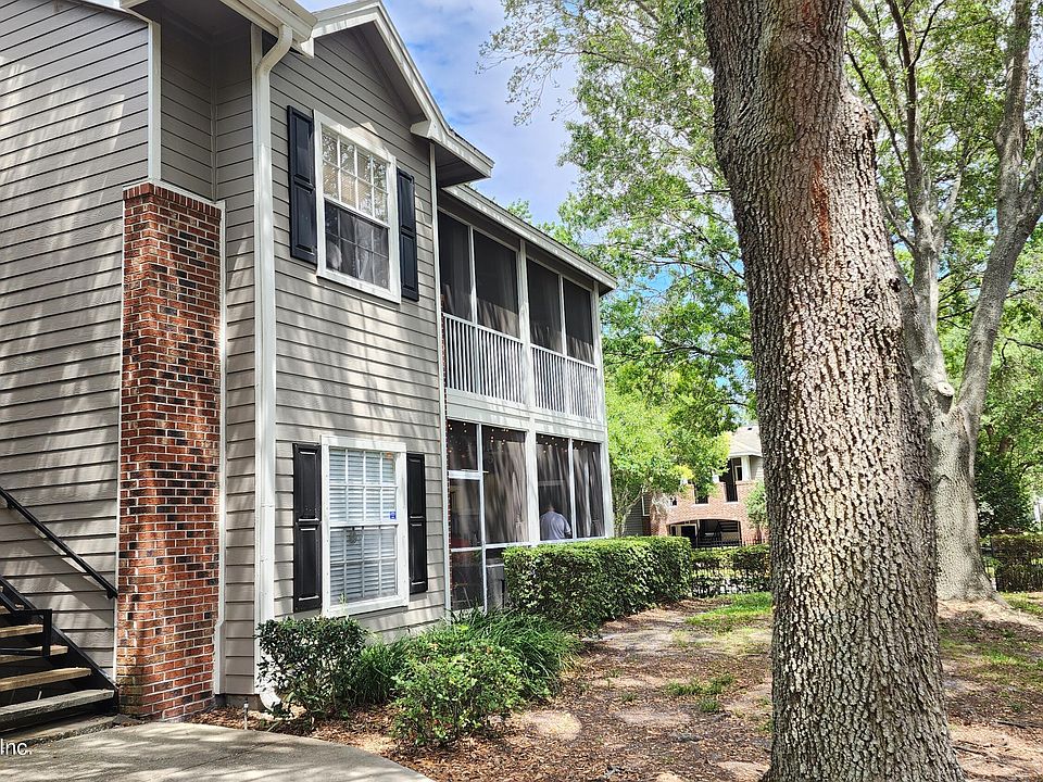 1st image of 10000 GATE Parkway #122