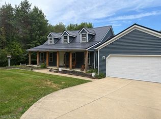 7247 Warner Rd, Madison, OH 44057