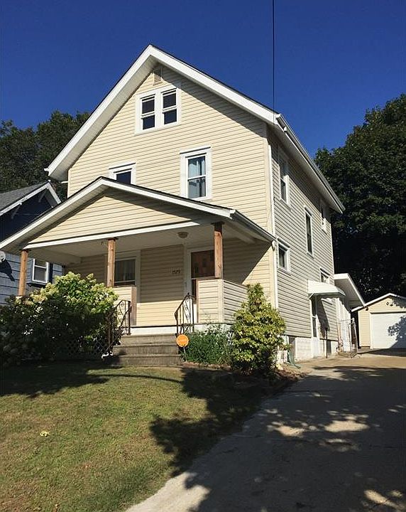 1st image of 1579 Brown St