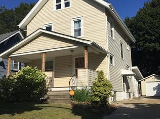 1579 Brown St, Akron, OH 44301