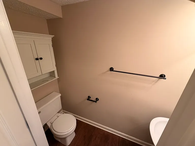 1410 Westen St #B — Photo 11