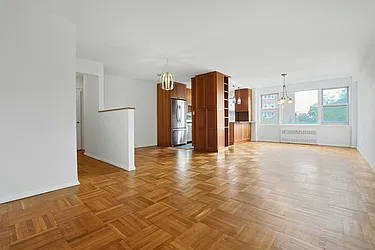 4555 Henry Hudson Pkwy W, #709