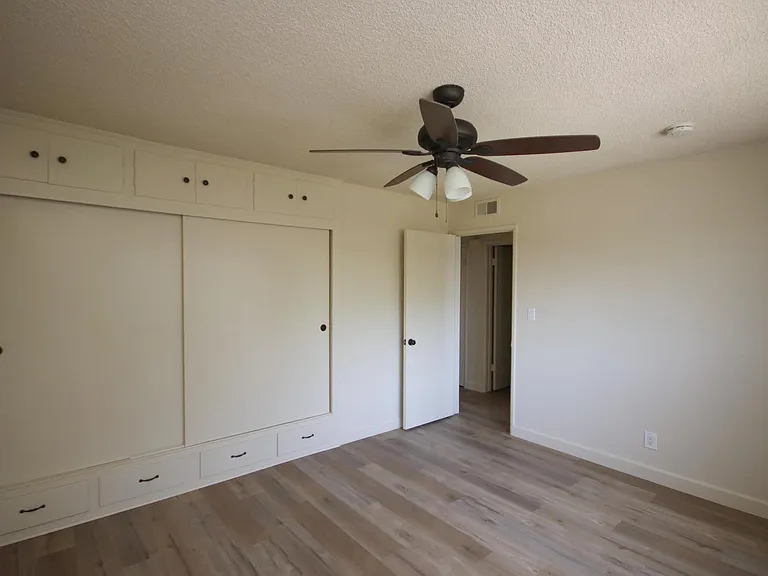 1600 W Huntington Dr #2A — Photo 17