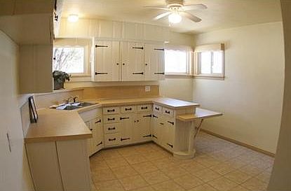 5th image of 2408 Gidding St