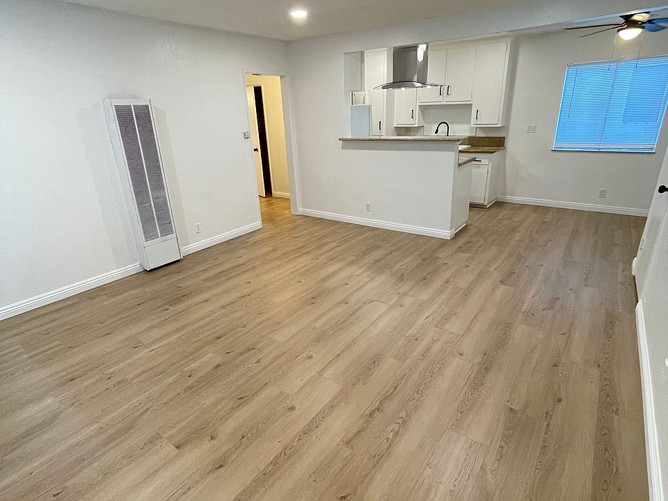 living room pic unit 1