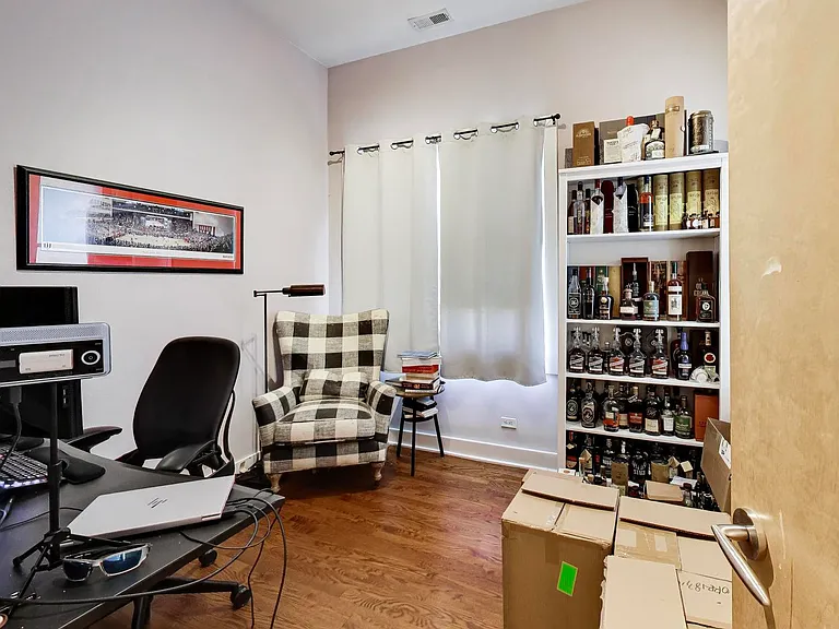 2342 W North Ave #401 — Photo 18