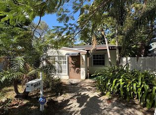 1655 NE 175th St, North Miami Beach, FL 33162
