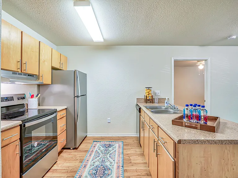 Mariposa Cedar Park 55+ Apartment Homes — Photo 19
