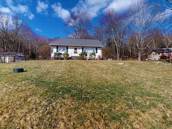 2nd image of 101 Sellersville Dr