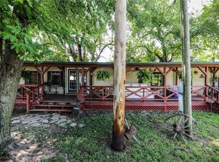 7100 Rock Springs Rd, East Saint Louis, IL 62203