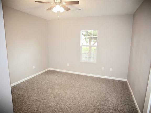 5th image of 320 Pine St