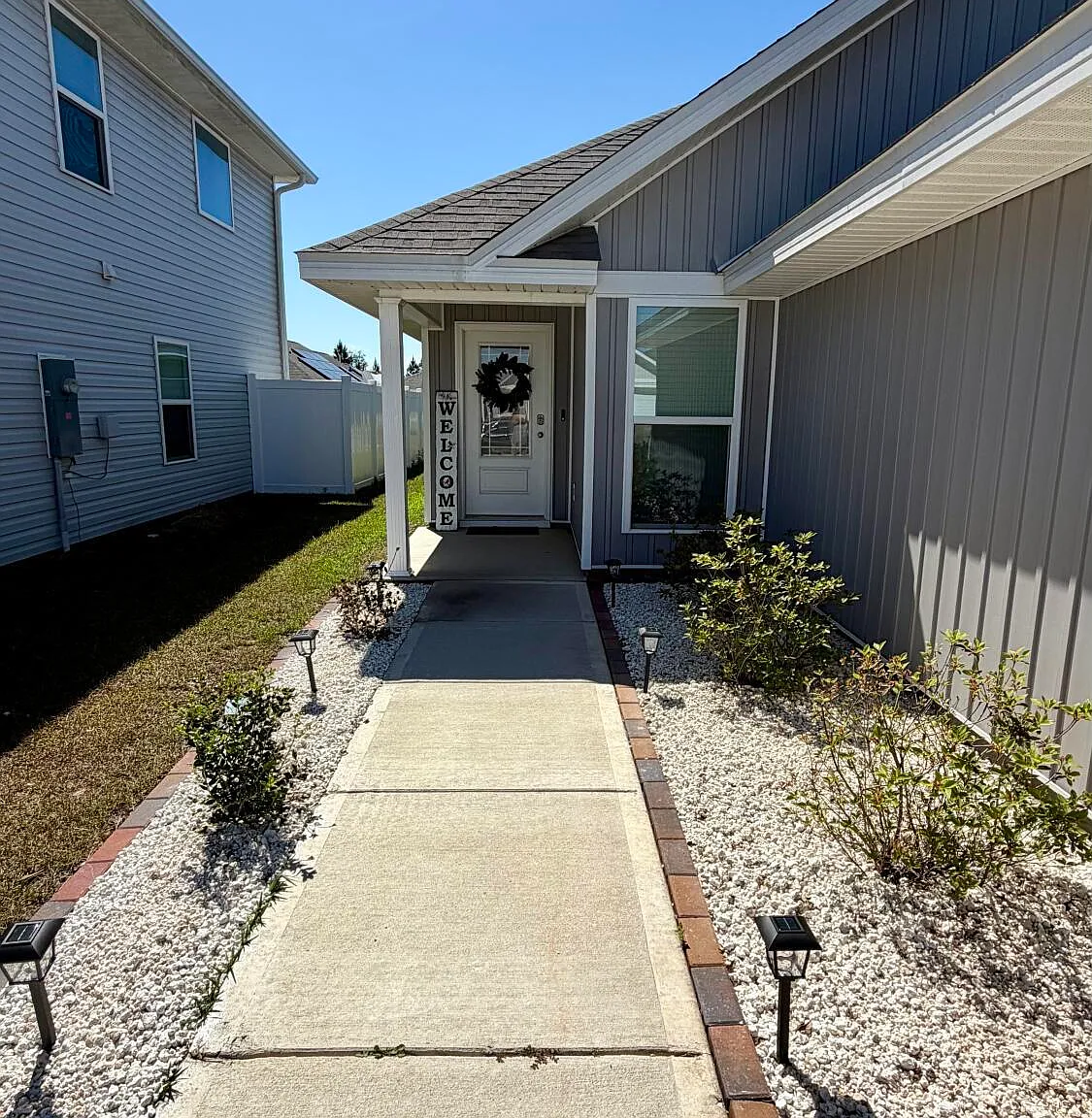3 bed, 1439 sqft, $1,995 — Photo 2