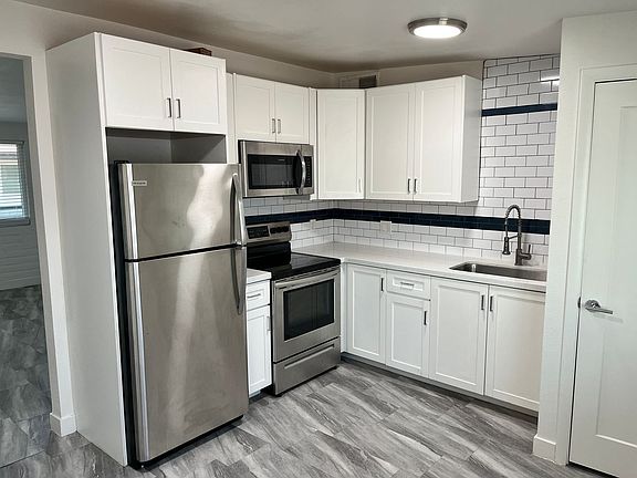 2nd image of 2853-2939 N Euclid Ave #Vi2905