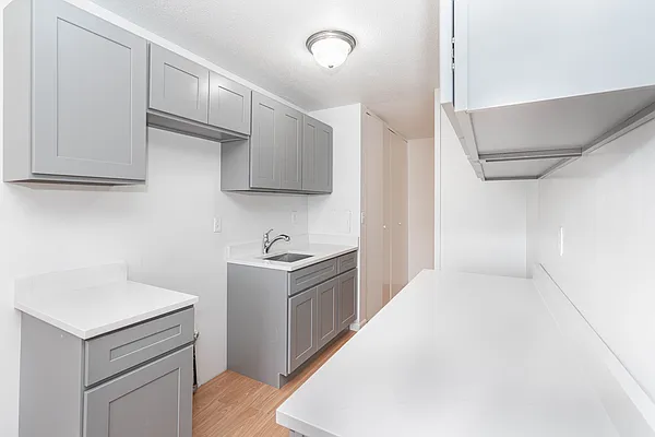 Rented by Modern Spaces | media 6