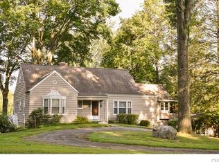 353 North St, Ridgefield, CT 06877