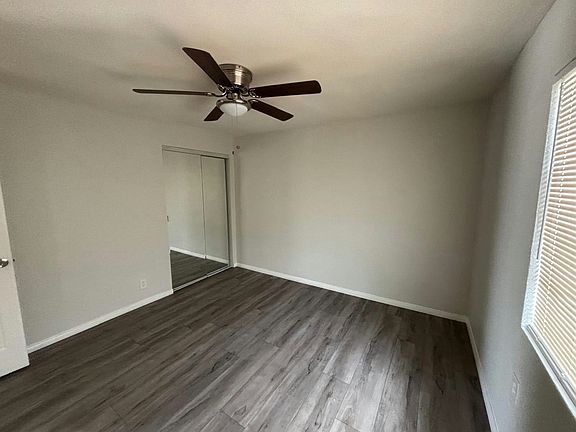 4th image of 3721 Byron St #3731