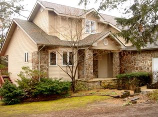 1328 Pointe Royale Dr, Branson, MO 65616