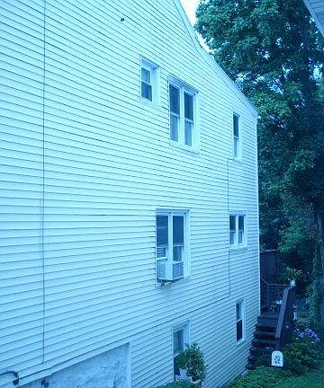 3rd image of 2250 W Market St