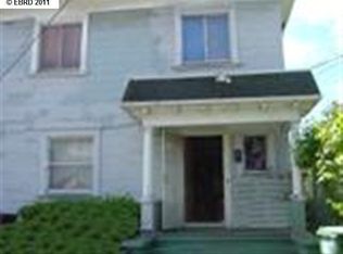 831 34th St, Oakland, CA 94608