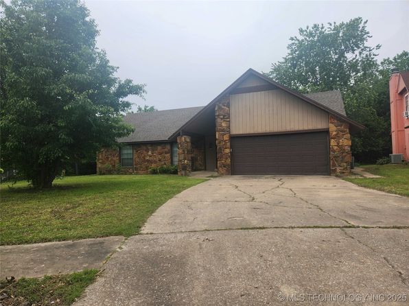 8722 N 121st Ave E, Owasso, OK 74055