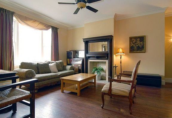 2nd image of 2132 W Sunnyside Ave