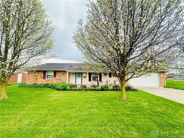 6657 Templehurst Pl, Englewood, OH 45322