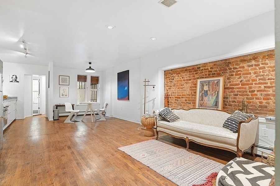 1st image of 335 Macon St #1G