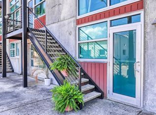 555 Berrien St APT B, Savannah, GA 31401