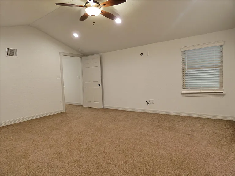 4832 FM 2218 Rd #B — Photo 28