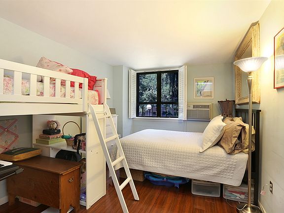 2nd image of 300 Cathedral Pkwy #1G