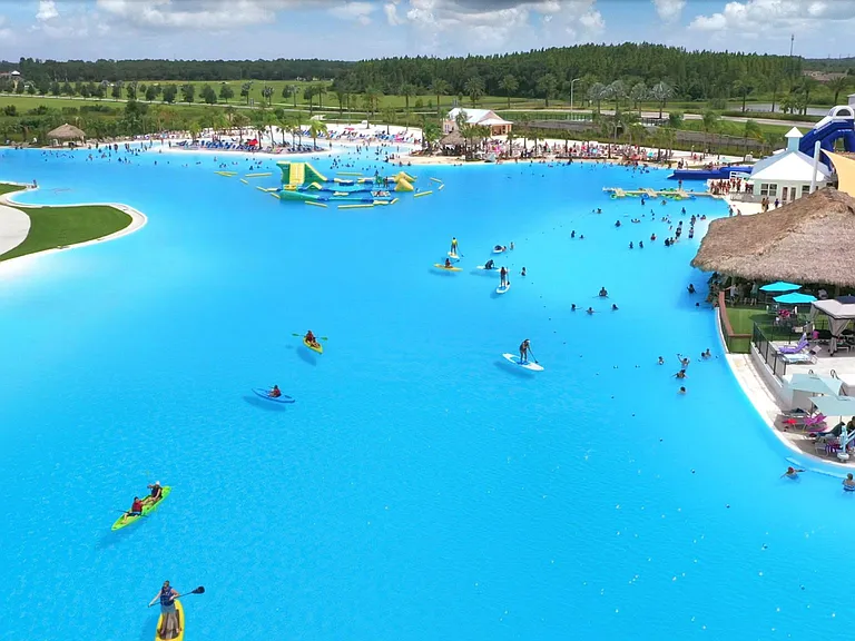 Only about 5 miles / 8 min by car to this tropical Lagoon open to public. Lagoon Hours 11-17 (bar stay open later on weekends). General Admission (prices/dates subject to change without notice) - Dec 21-April 15): ca $25 pp - other times ca $15 pp