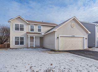 2786 Yosemite Dr, Aurora, IL 60503