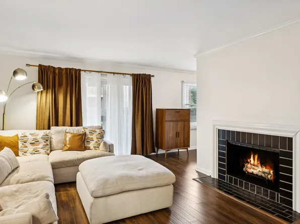 101 Hillsboro Pl, Nashville, TN 37215