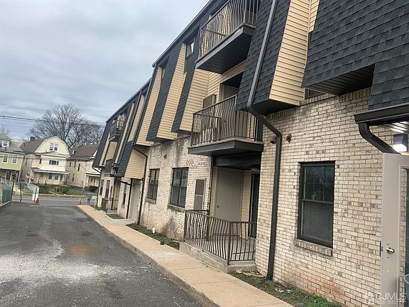 2nd image of 715-721 Newark Ave #3P