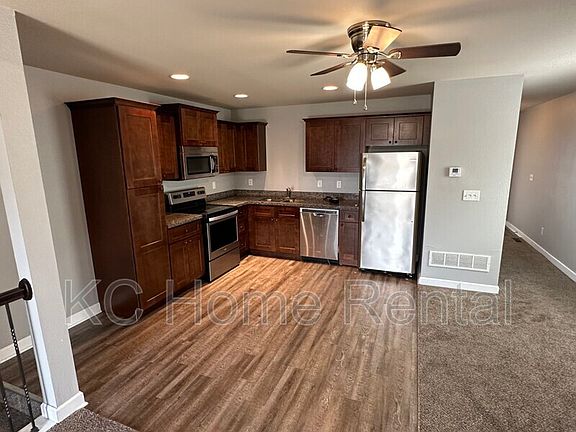 3rd image of 10545 Kane Dr