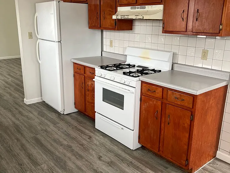 3410 Garfield Dr — Photo 1
