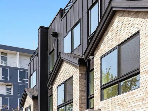 942 NW 54th Street, Seattle, WA 98107