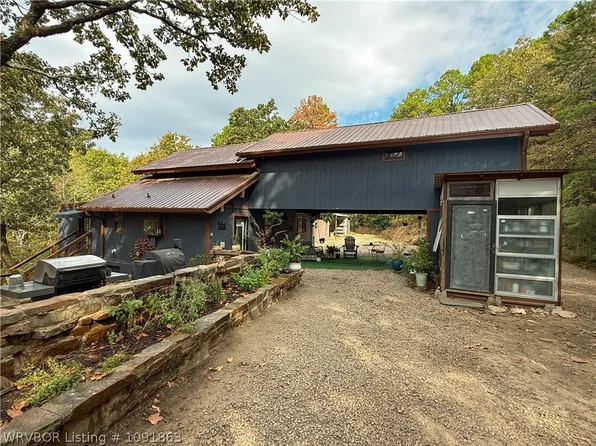 7295 Catfish Rd, Booneville, AR 72927