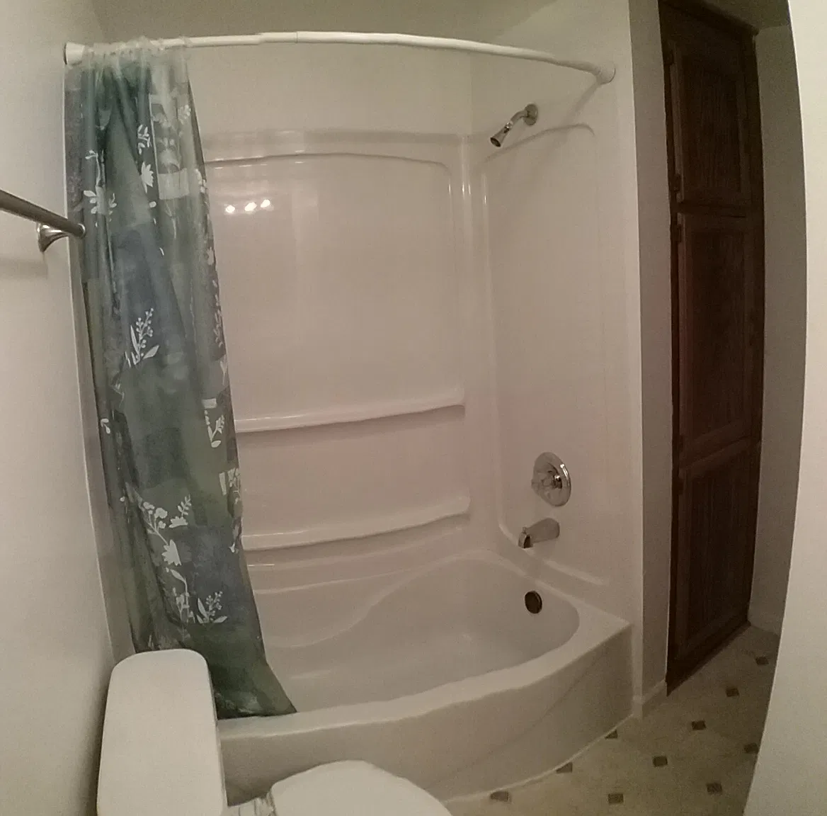 1419 Mclean St. - Lower — Photo 2