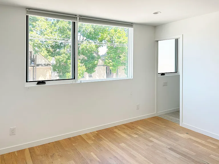 1629 N Gilpin St — Photo 13