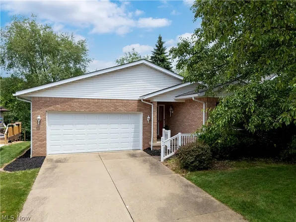2676 Eastwood Dr, Wooster, OH 44691