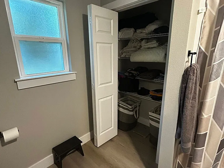 1403 Wilson Ave — Photo 12