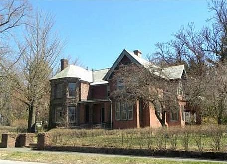 B-Hse front