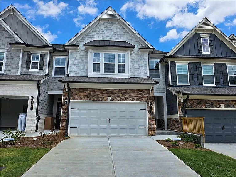 1853 Frisco Way — Photo 2