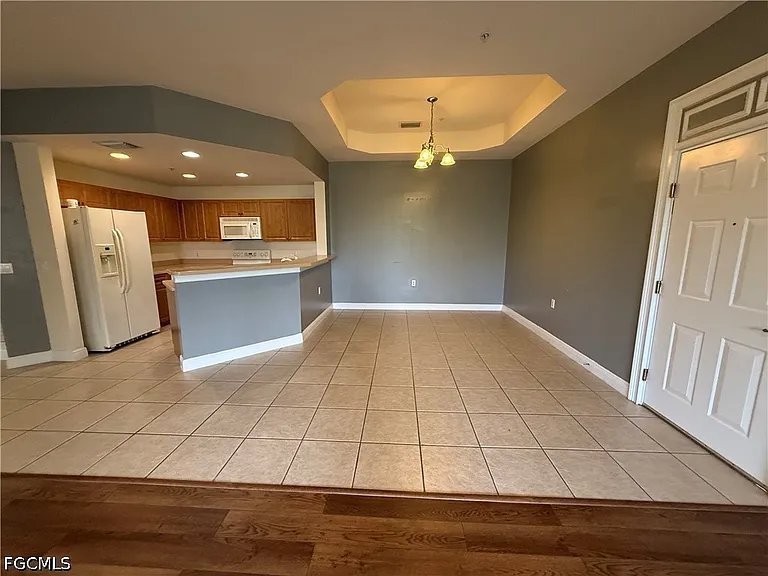 3957 Pomodoro Cir #301 — Photo 19