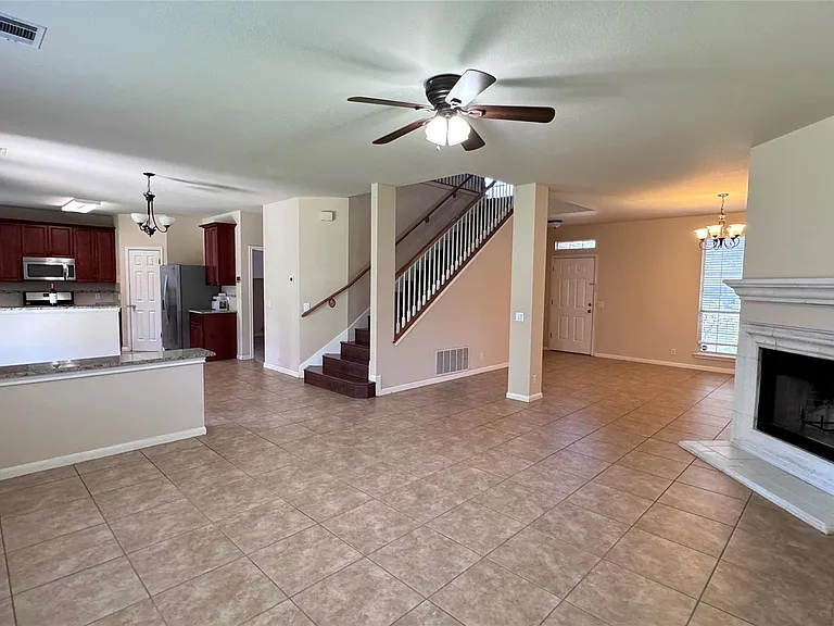 2211 Bent Bow Dr — Photo 9