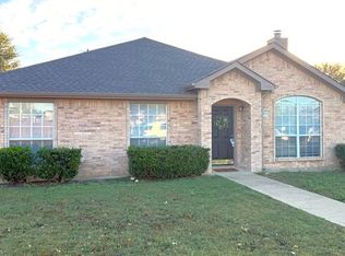 1824 McNeely St, Lancaster, TX 75134