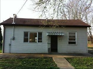 405 W Pearl St, Waldron, IN 46182