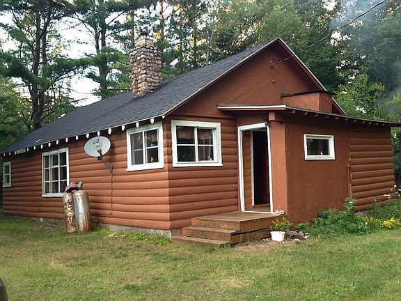 2nd image of 690 N Horseshoe Lake Dr